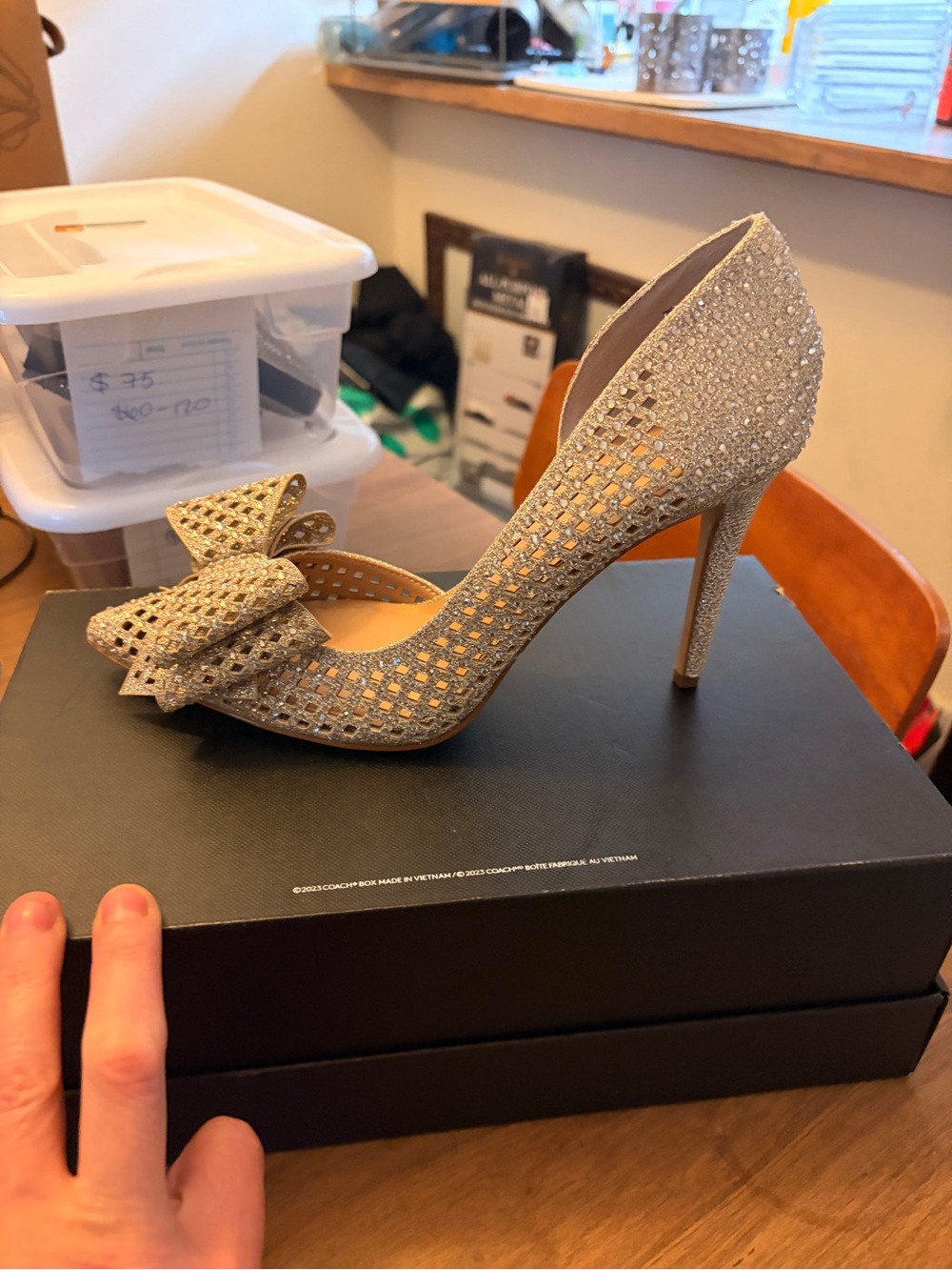 INC International Concepts Silver Glitter Rhinestone Bow Stiletto Heel - Picture 2 of 5